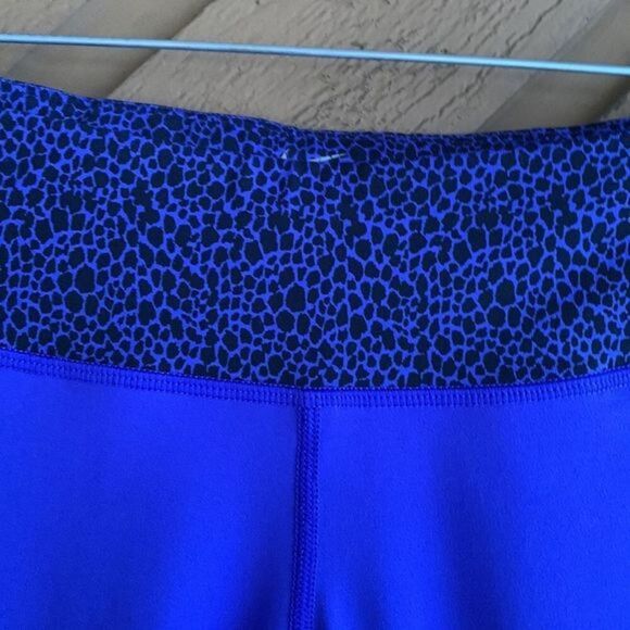 Nike Run Dri-Fit Blue/Indigo Cropped Leggings - Picture 4 of 7